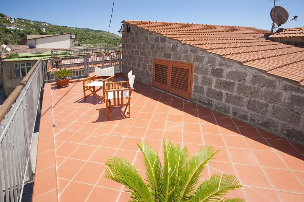 Olga'S Residence Relais Nerano Zimmer foto
